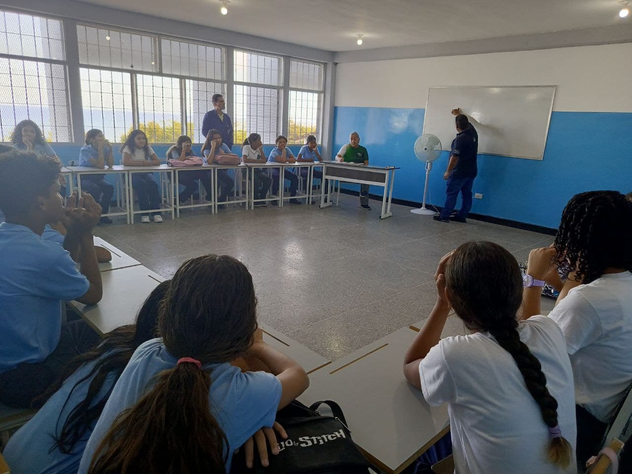 Nuevas generaciones al frente, Inicia Plan Territorial de Semilleros Científicos en La Guaira