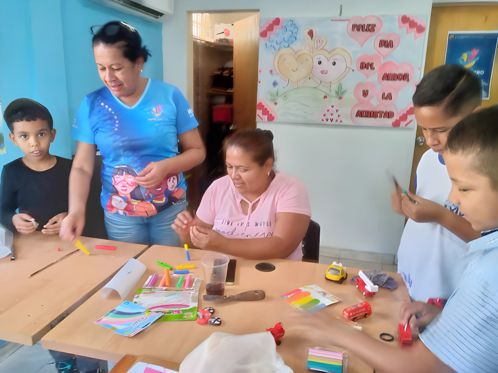 Infocentros Lara impulsa la creatividad comunitaria con taller de Stop Motion en el Infocentro Hugo Chávez