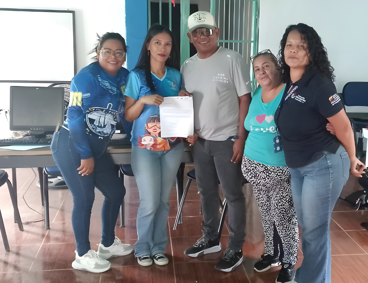 Infocentro Carabobo impulsa el desarrollo comunitario con donación de Equipos Tecnológicos en Yagua