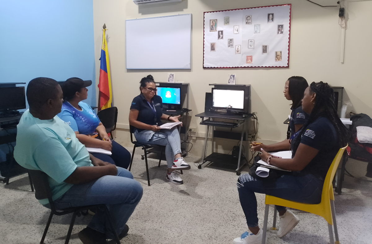 Infocentro Arnaldo Sánchez Impulsa la Alfabetización Digital y Creativa en la Costa de La Guaira