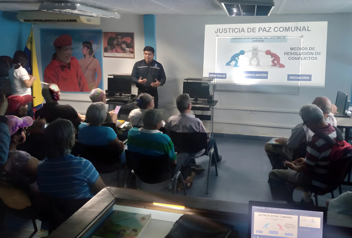 La Contraloría Municipal de Valencia realiza Taller sobre el Ámbito de Participación del Poder Popular