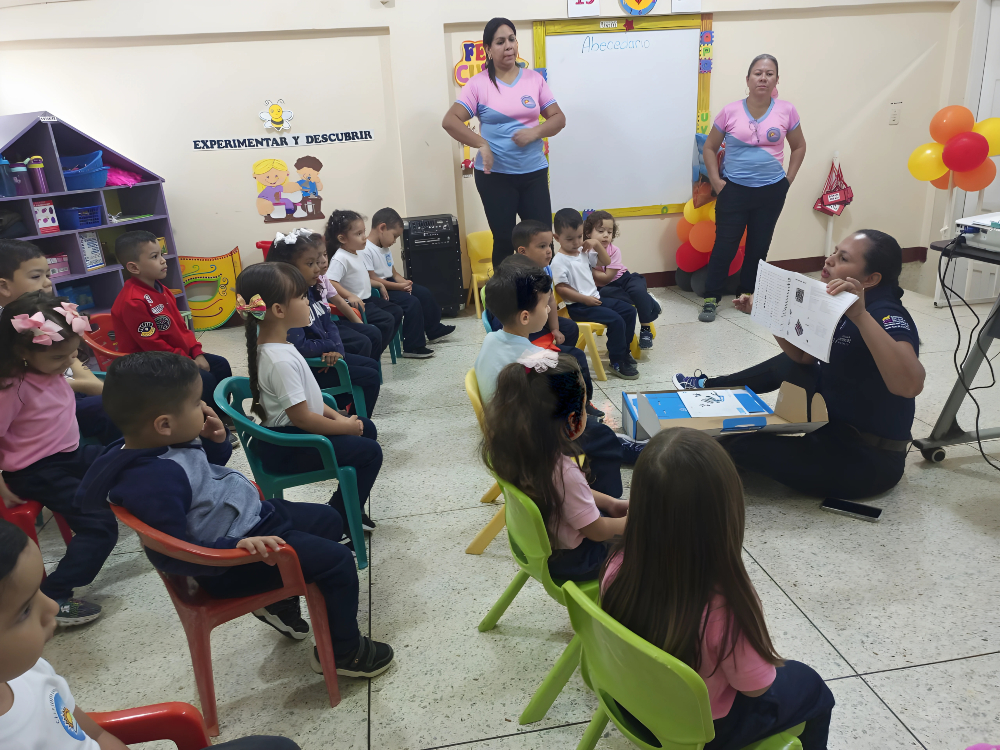 Infocentro Barinas impulsa la robótica educativa en niños y niñas del C.E.I.P. Teresa Carreño