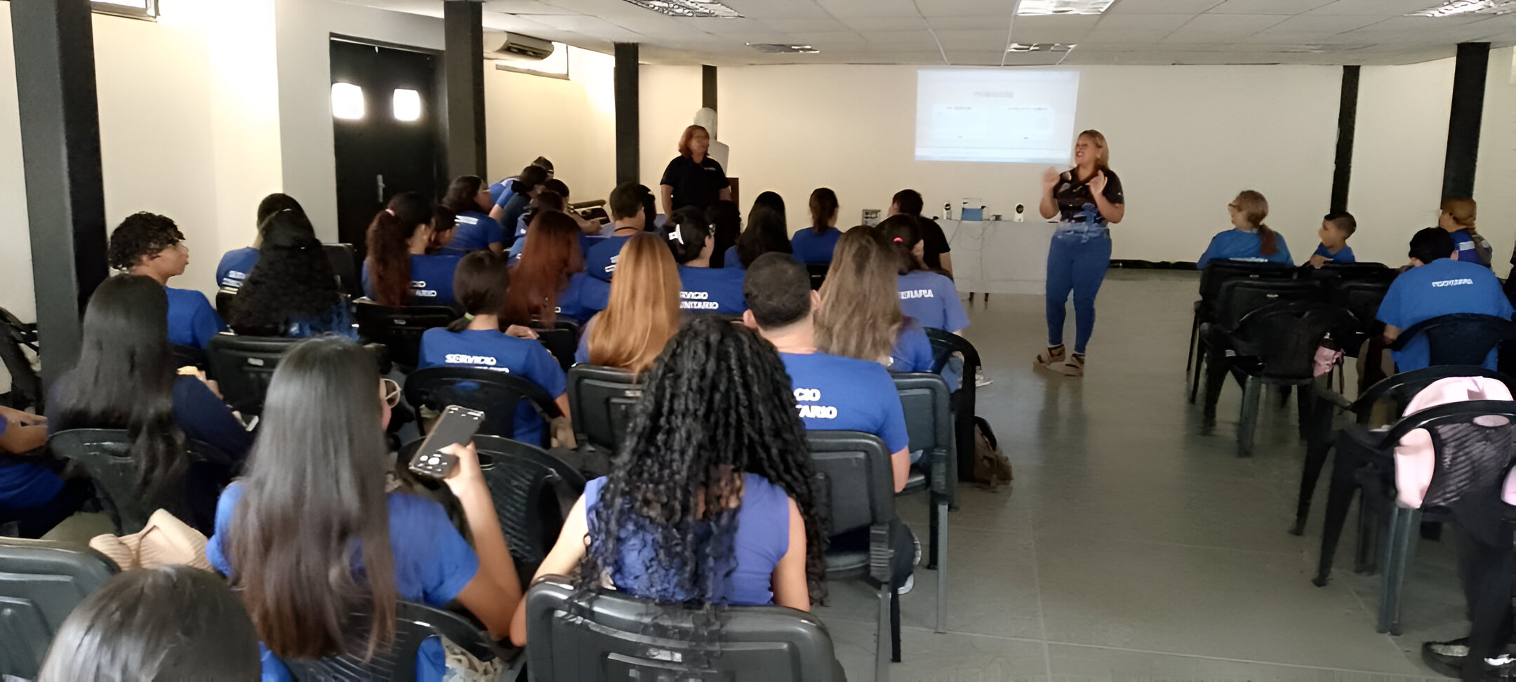 Infocentro Lara impulsa la Conciencia Digital en Estudiantes de Fisioterapia con Taller sobre Retos Virales