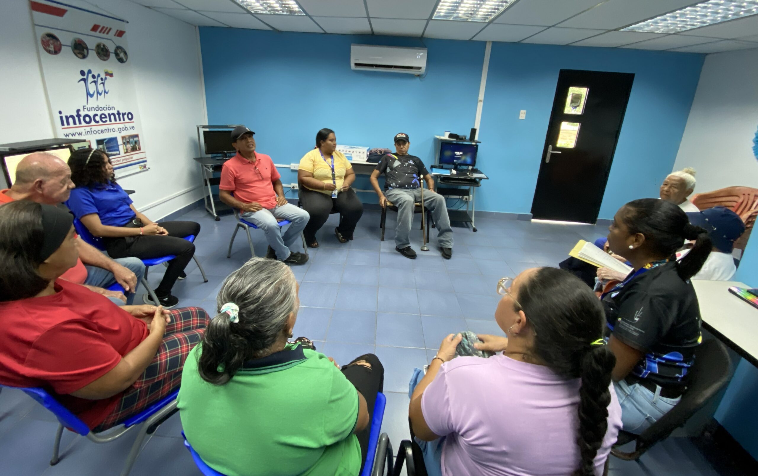 Pueblo de Monagas debate sobre el cerco mediático de 2002 en la «Tribuna de la Verdad»