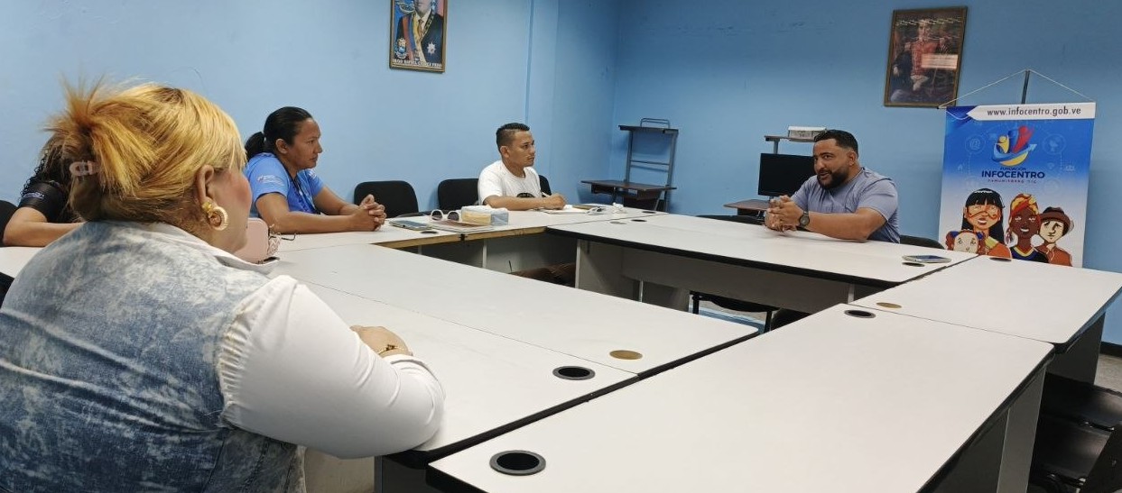 Conversatorio «Tribuna de la Verdad» en San Fernando Reaviva la Memoria Histórica y Política de Venezuela