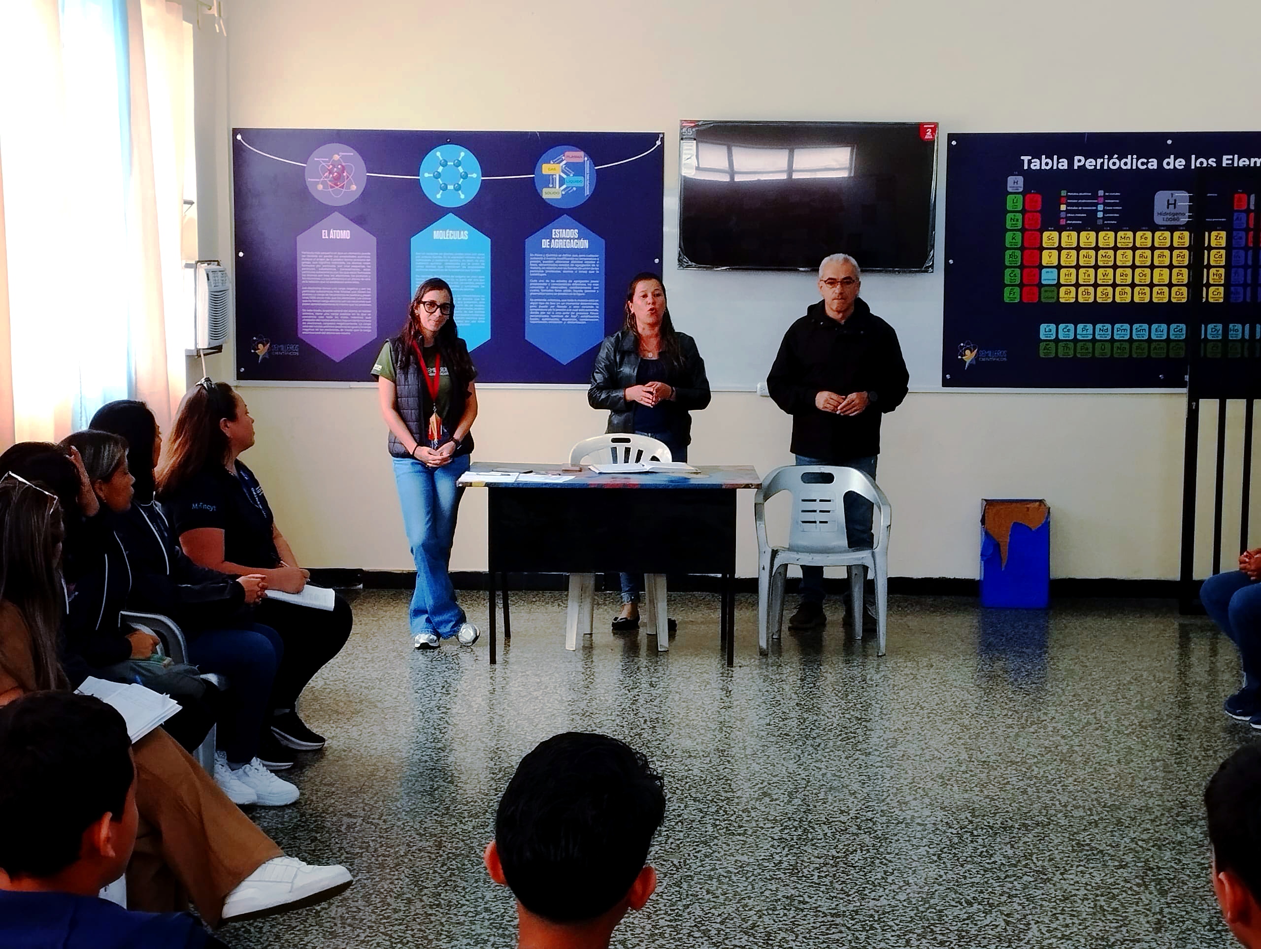 Autoridades del Mincyt inspeccionan espacios para el nuevo Núcleo de Robótica en Tovar