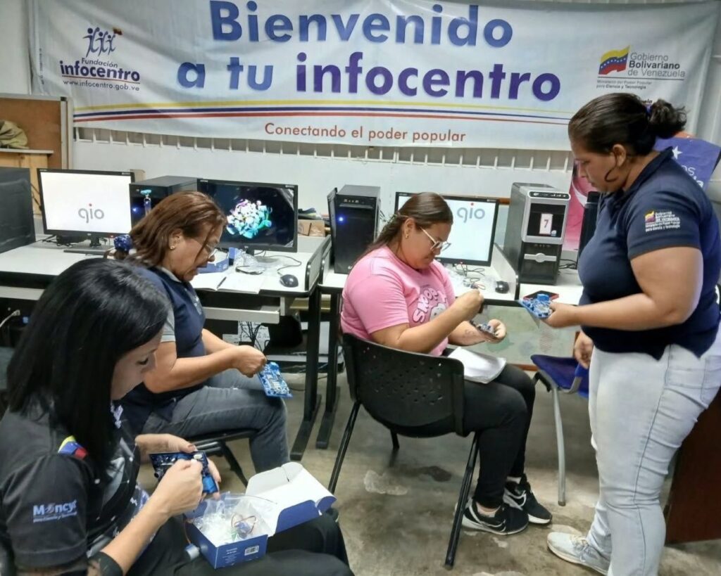 Facilitadores de Infocentro Lara se forman en el programa «Pequeños Ingenieros»