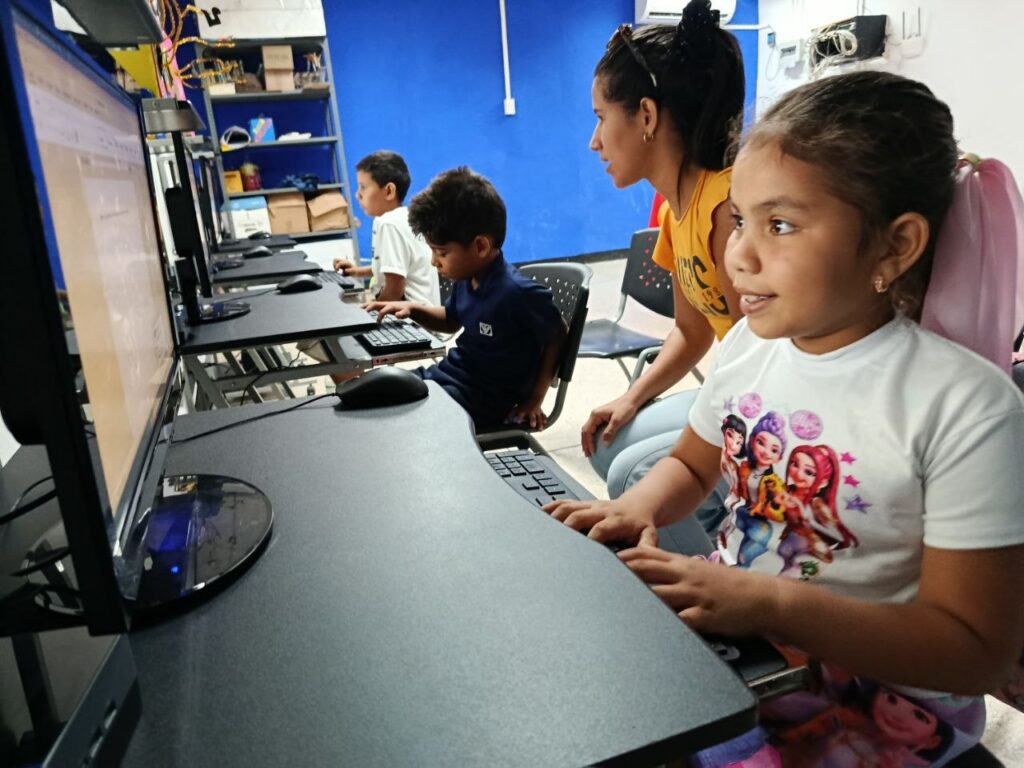 «Hackeando el conocimiento» Barinas Impulsa la Tecnología Libre