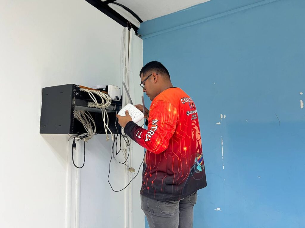 Nueva conexión de alta velocidad en Infocentro de Barinas