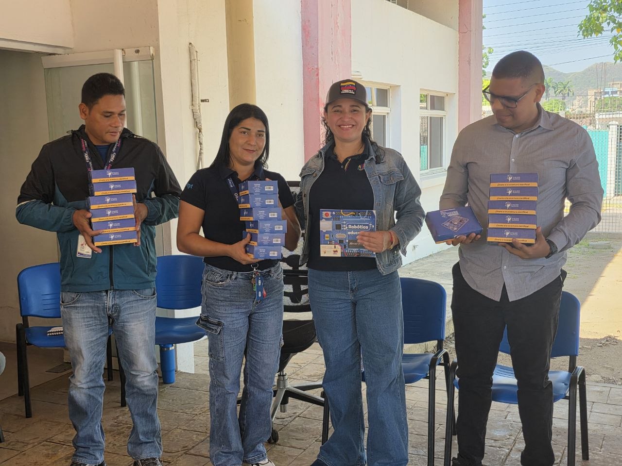 Fundación Infocentro fortalece la soberanía tecnológica en Anzoátegui con encuentro estratégico y dotación de kits “Pequeños Ingenieros”