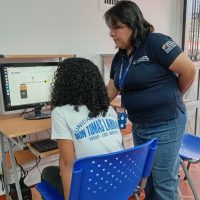 Alumnos de la Escuela Tomas Labrado se forman en diseño tecnológico en el Infocentro de Las Acacias