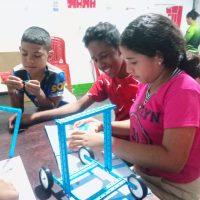 Niños y niñas del Infocentro «Antonio José de Sucre» dan vida a la robótica creativa desde su imaginación